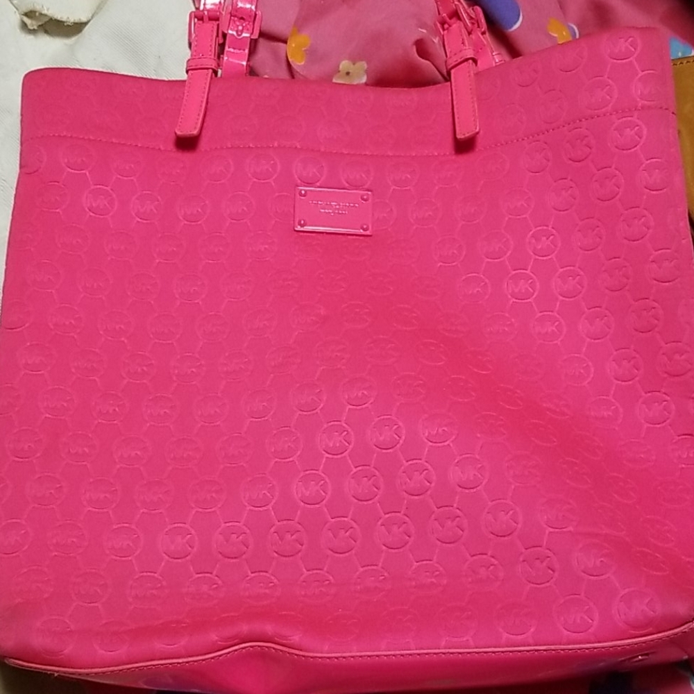 Michael kors tote